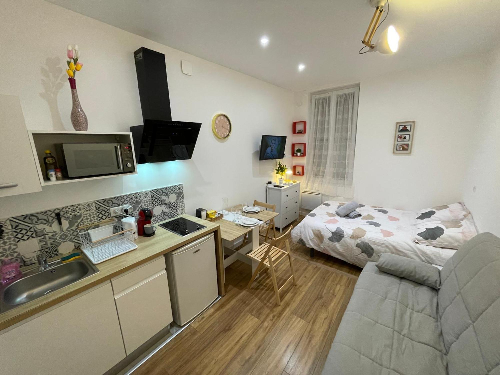 Chez Jean-Yves Et Zoe - La Dolce Vita - Au Calme, Tres Propre, Proche Parkings Niort Exteriér fotografie